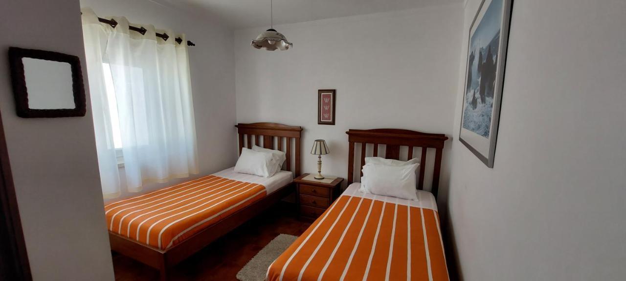 Pequena Baleia Bed & Breakfast Ferrel  Dış mekan fotoğraf