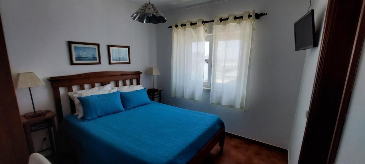 Pequena Baleia Bed & Breakfast Ferrel  Dış mekan fotoğraf