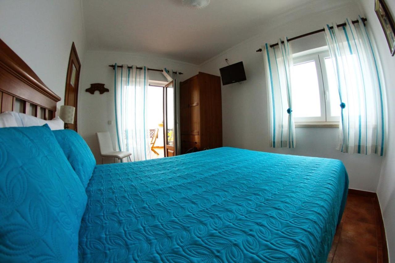 Pequena Baleia Bed & Breakfast Ferrel  Dış mekan fotoğraf