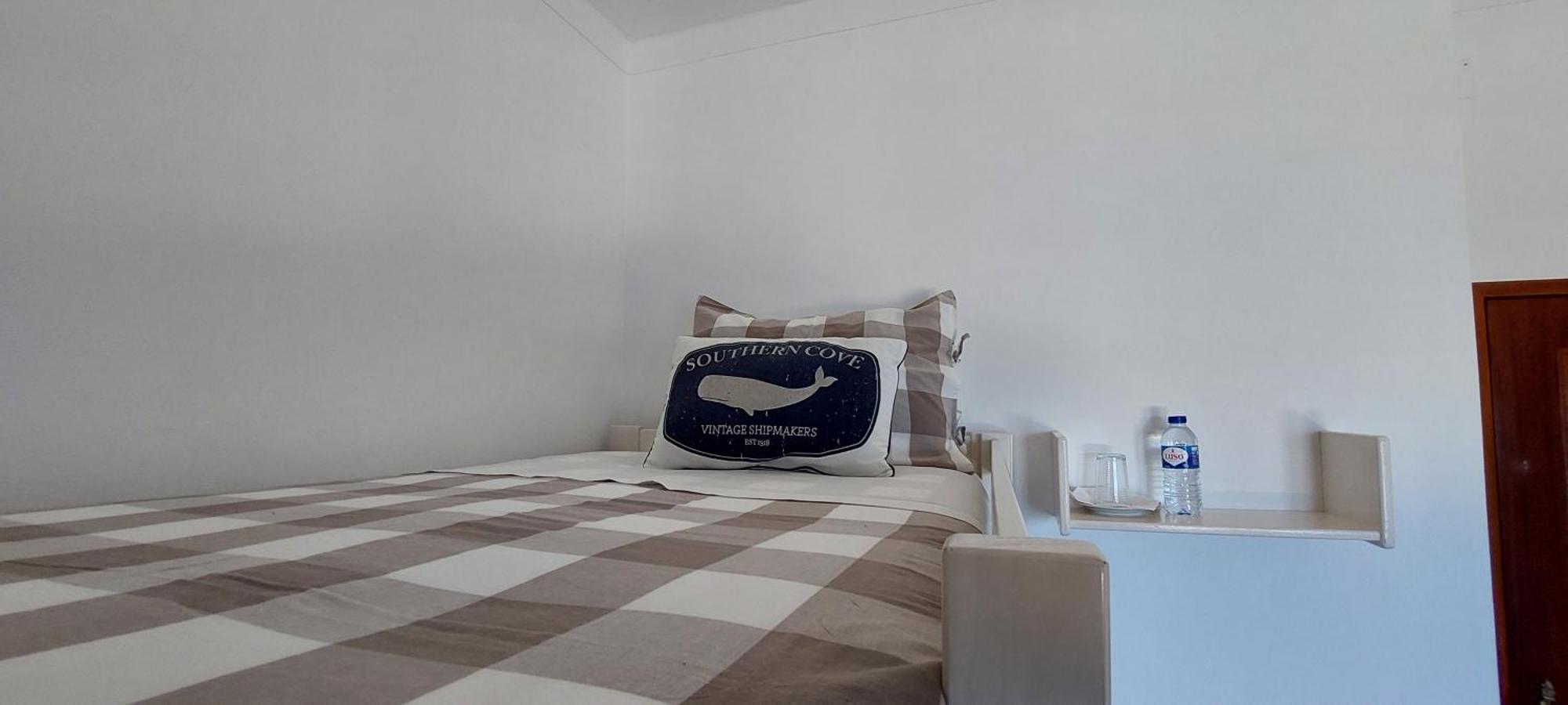 Pequena Baleia Bed & Breakfast Ferrel  Dış mekan fotoğraf