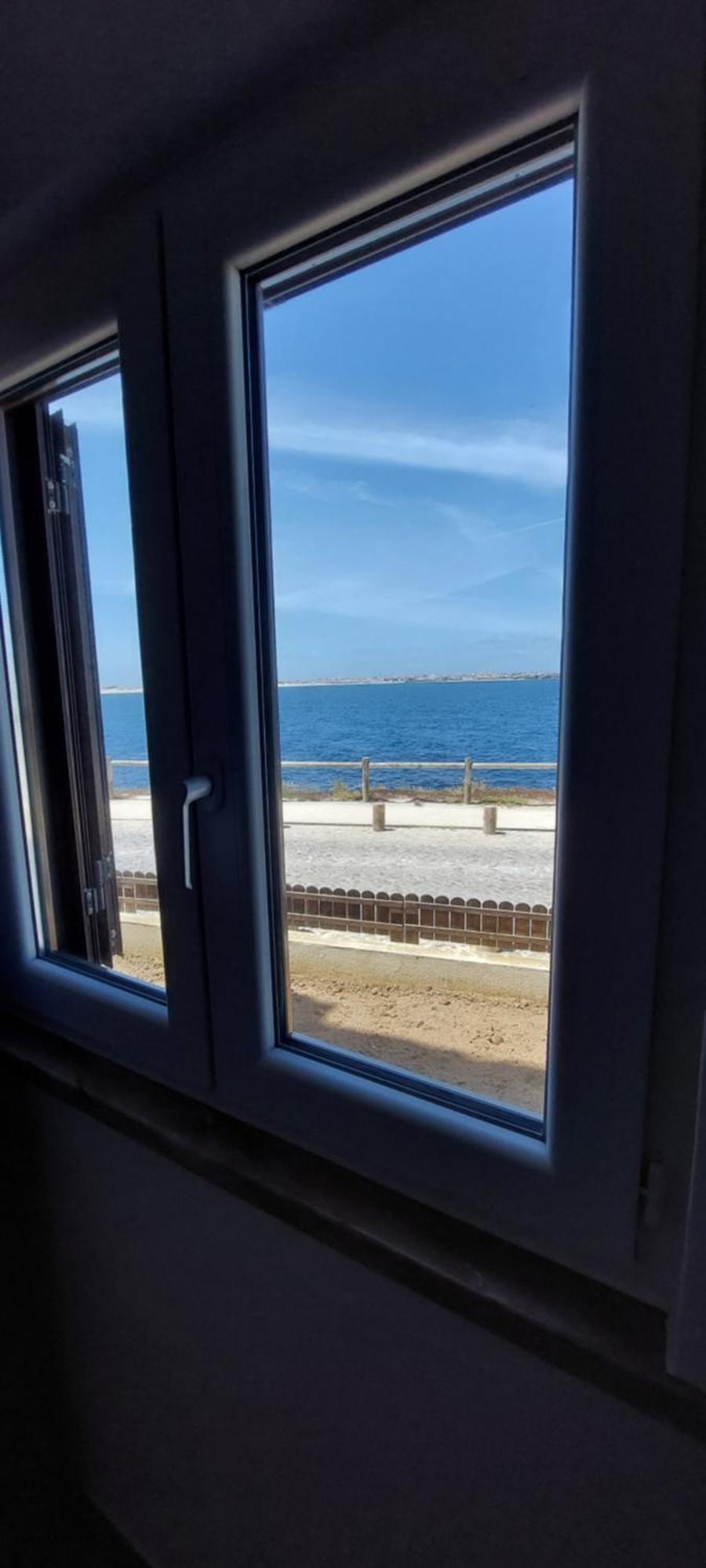 Pequena Baleia Bed & Breakfast Ferrel  Dış mekan fotoğraf